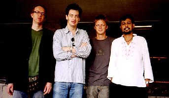 Yuri Honing Trio met Bob Wardhana