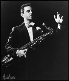 Boyd Raeburn (foto: www.apoloybaco.com)